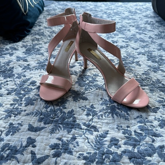 Louise et Cie Pink Lo-Hilio Leather Ankle Strap Zip Up Kitten Heels Size 8.5 - Picture 2 of 10